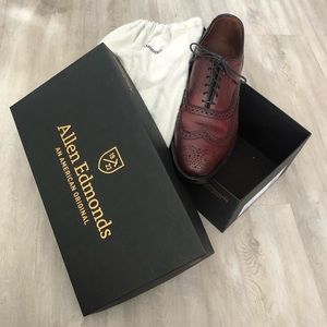 Allen Edmonds Oxblood McAllister Wingtips 9.5 D